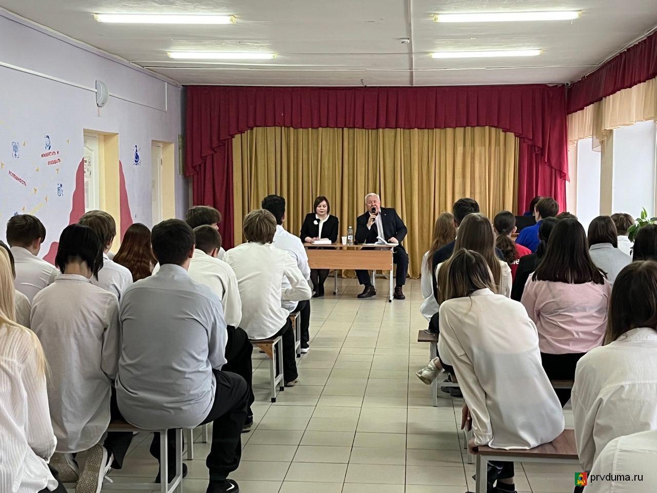 День местного самоуправления: диалог с будущими избирателями